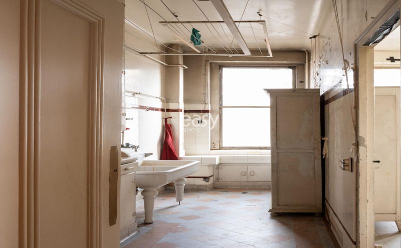 renting a dilapidated apartment for filming purposes in Paris, FRANCE, department 75